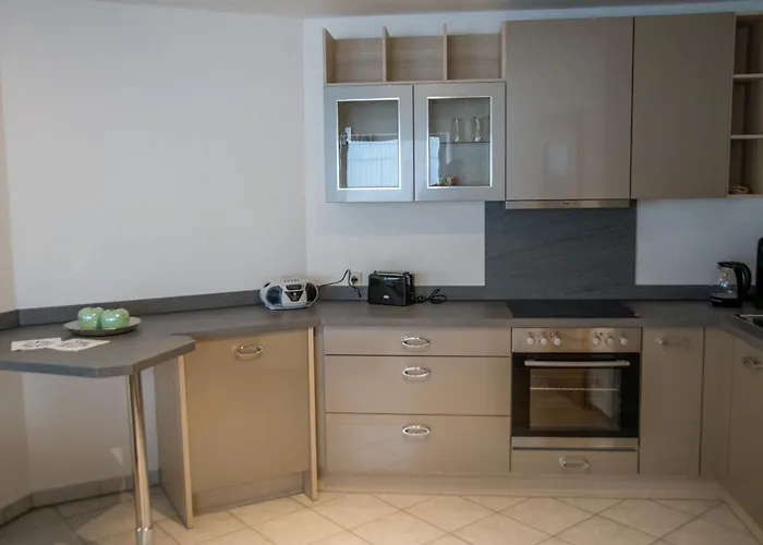 Schoene 2-Raum-Wohnung Im Zentrum Waltershausens