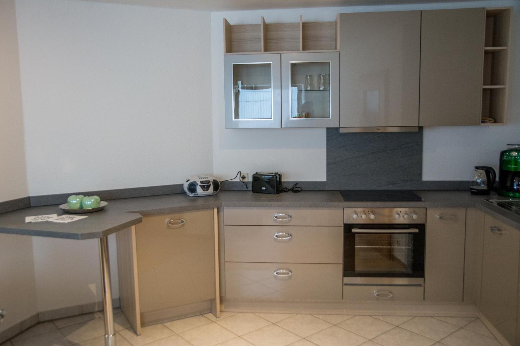 Schoene 2-raum-wohnung Im Zentrum Waltershausens *