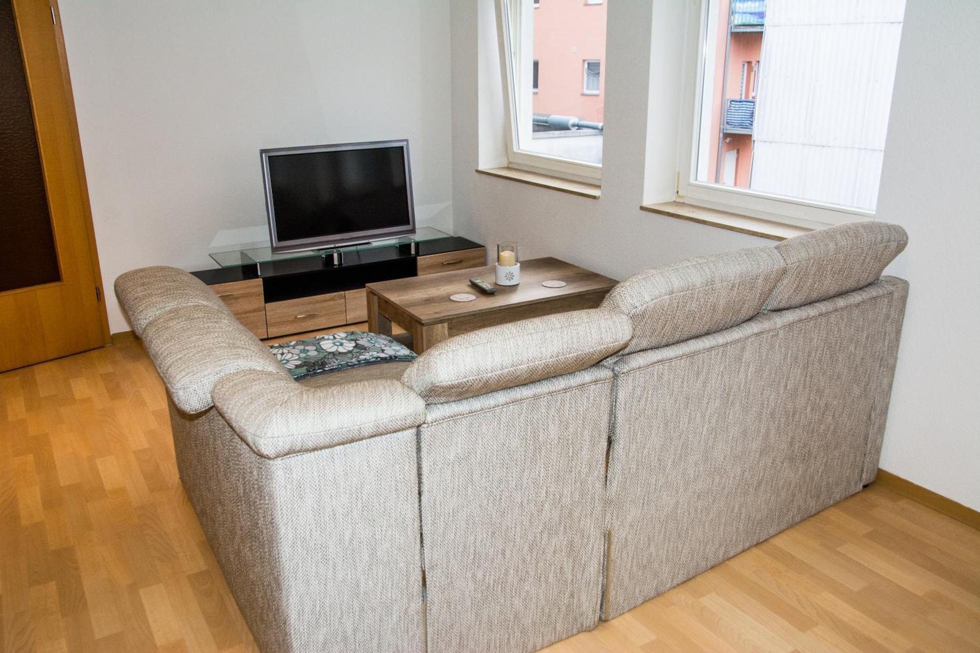 Apartment Schoene 2-raum-wohnung Im Zentrum Waltershausens